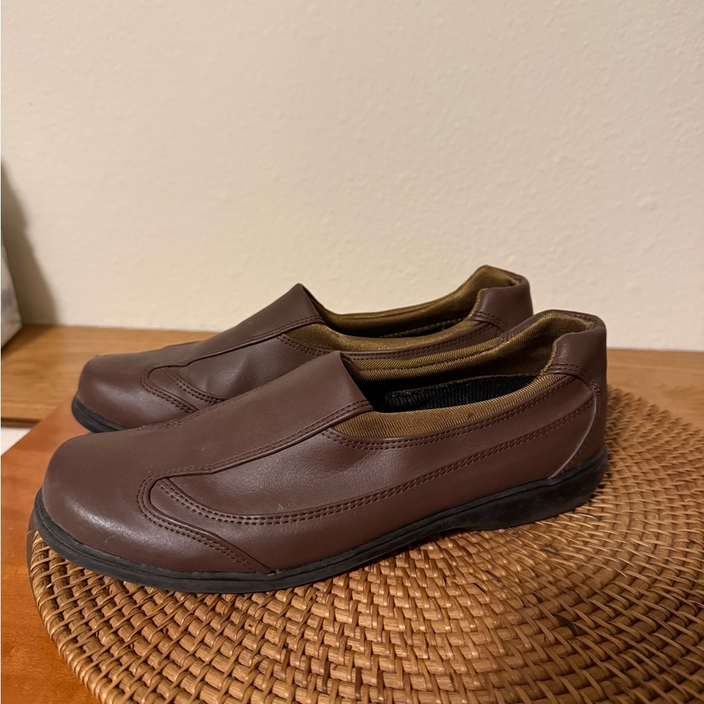 Women’s leather Brown Slip-On Comfort Ease‎ Loafers